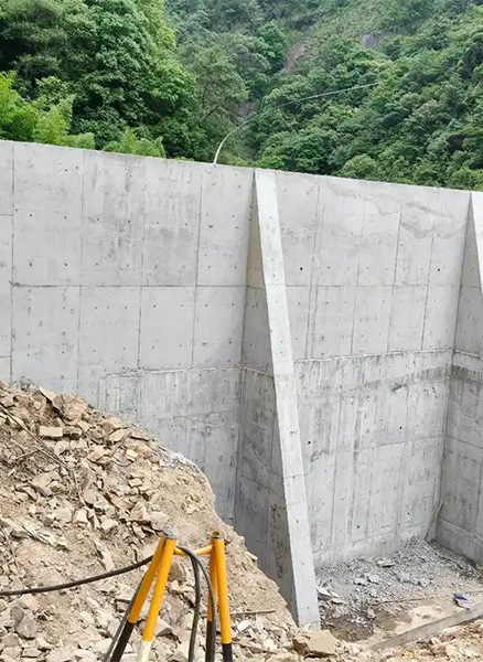 淮安楚州区重力式挡土墙